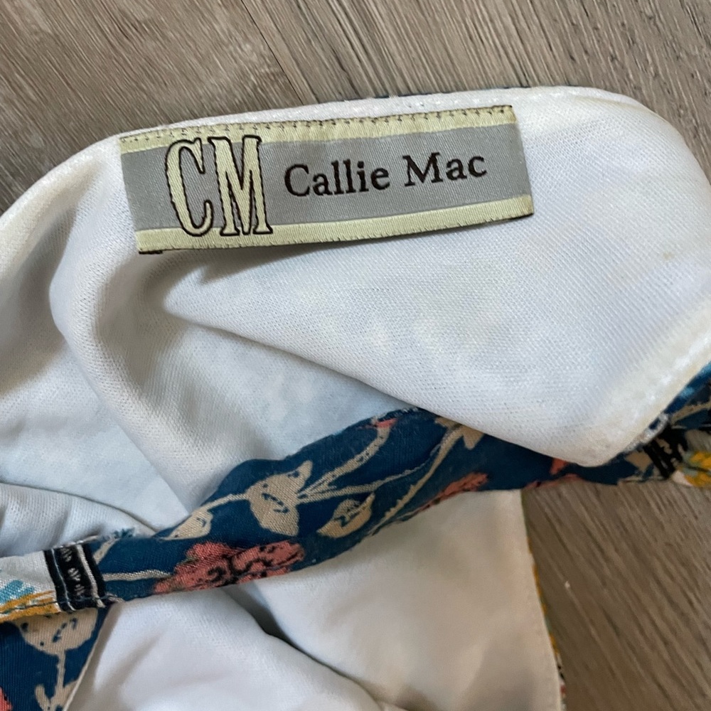 Cute patchwork halter sundress - Picture 5 of 7